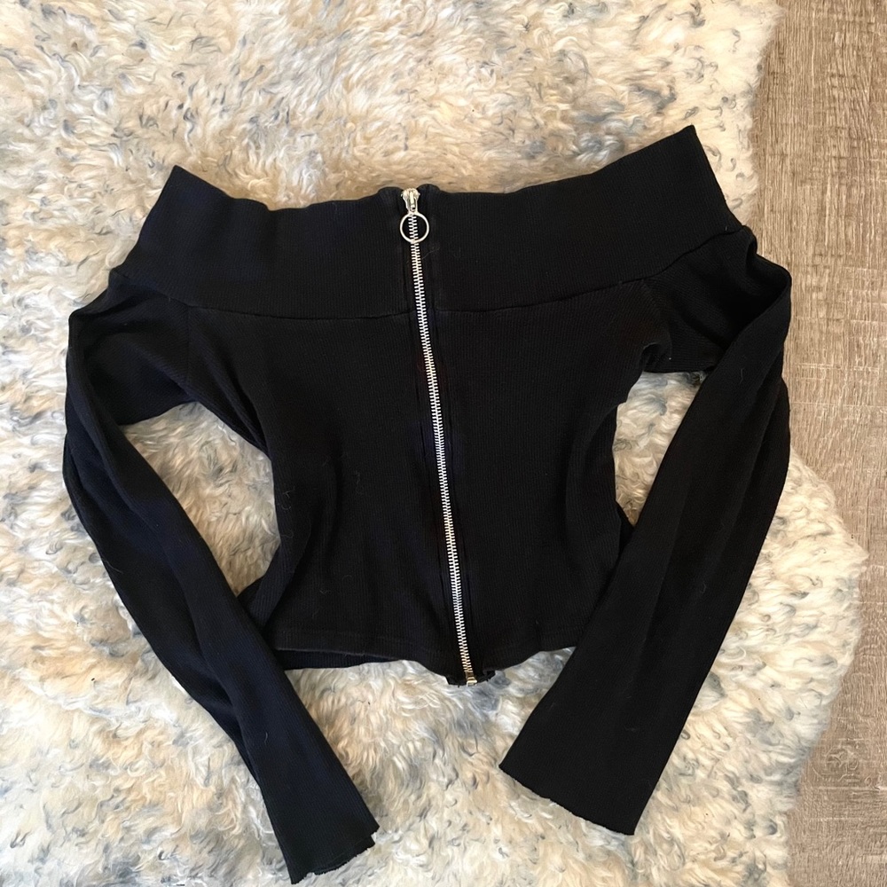 ZARA Black Off-shoulder Crop Top Sweater